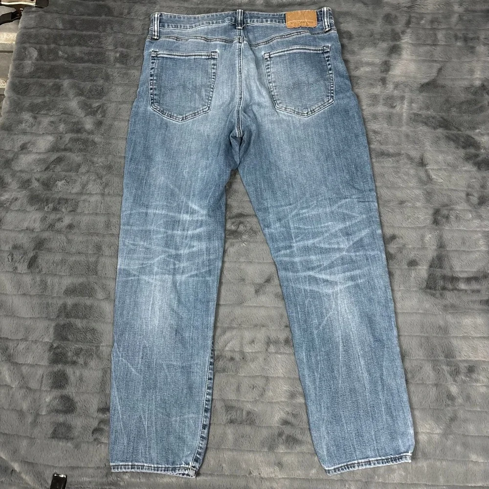 American Eagle Athletic Fit Jeans Mens 36x32 Medium Wash Cozy Airflex+ Denim